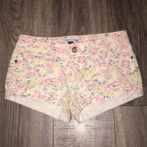 YMI floral shorts!